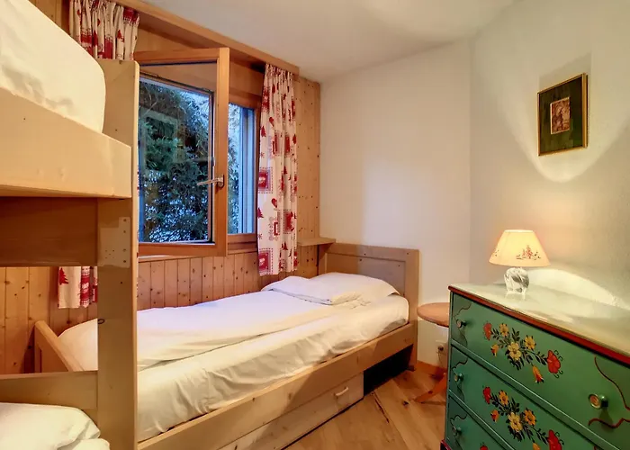 アパート Andrea 052