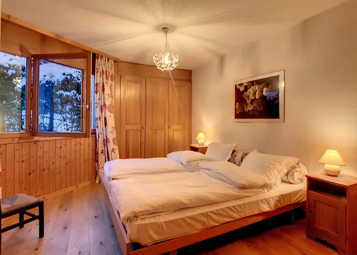 アパート Andrea 052 *